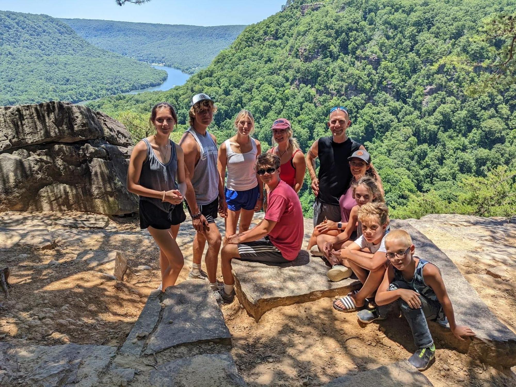 Meg Cabin Tiny Rustic Comfort On Lookout Mtn Chattanooga Exterior foto