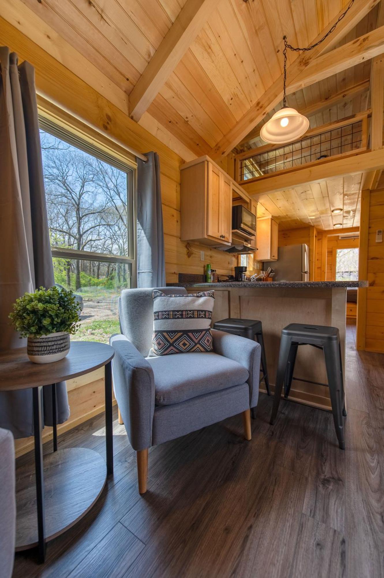 Meg Cabin Tiny Rustic Comfort On Lookout Mtn Chattanooga Exterior foto